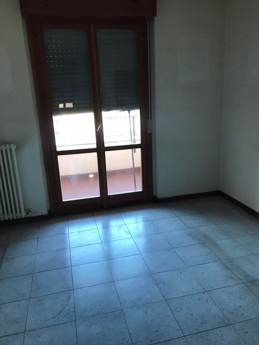 La stessa stanza sgomberata